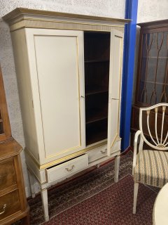 Hepplewhite vitrineskab